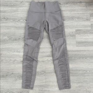 Alo High-Waisted Leggings